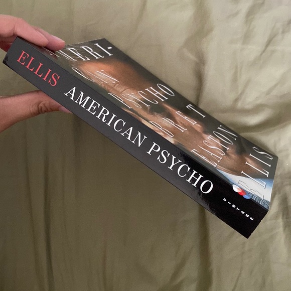 American Psycho by Bret Easton Ellis - Picture 5 of 5